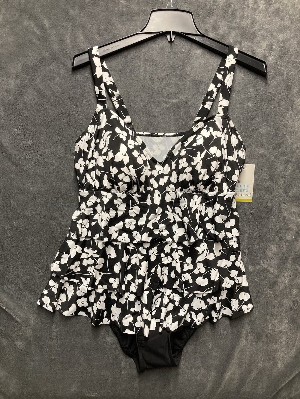 NWT Croft & One Piece Tummy Control Swimsuit Tiered Floral Black White Sz 14